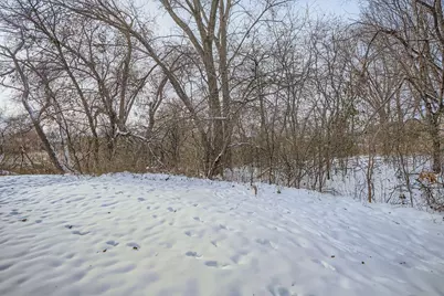 927 Pond View Court, Vadnais Heights, MN 55127 - Photo 22