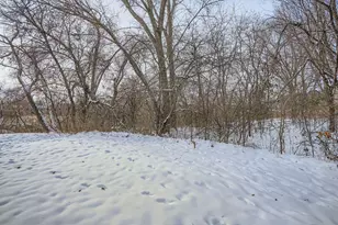 927 Pondview Ct, Vadnais Heights, MN 55127 - Photo 22