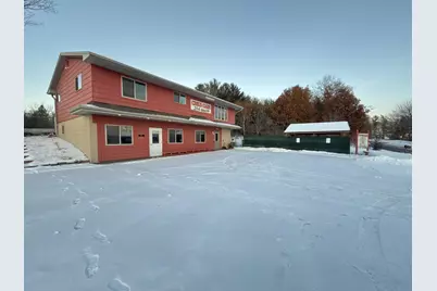 2328 N Hillcrest Parkway, Altoona, WI 54720 - Photo 2