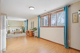 621 Menke Ave, Shakopee, MN 55379 - Photo 40