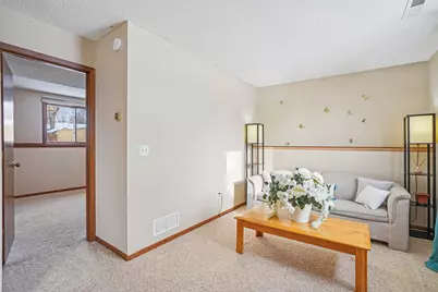 621 Menke Avenue, Shakopee, MN 55379 - Photo 36