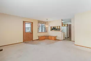 103 96th Ln NE, Blaine, MN 55434 - Photo 10