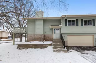 11313 Xavier Rd, Bloomington, MN 55437 - Photo 2
