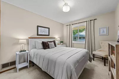 11313 Xavier Road, Bloomington, MN 55437 - Photo 22