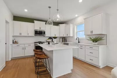 7516 Lotus Lane, Lino Lakes, MN 55038 - Photo 2