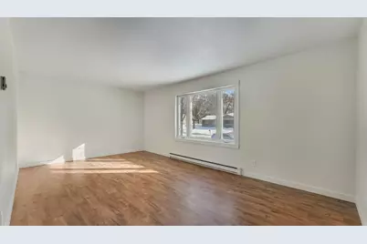 829 Pleasantview Drive SE, Willmar, MN 56201 - Photo 4