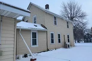 302 13th St S, Benson, MN 56215 - Photo 2