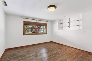 1521 Crest Dr, Chaska, MN 55318 - Photo 32