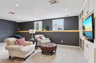 1521 Crest Dr, Chaska, MN 55318 - Photo 26