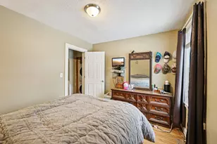 878 Magnolia Ave E, Saint Paul, MN 55106 - Photo 16