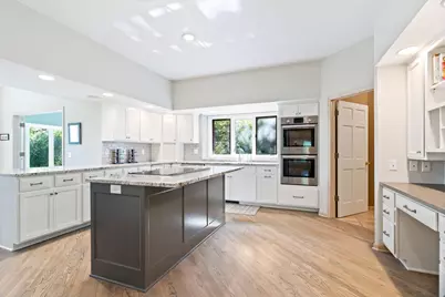 11808 Tapestry Lane, Hopkins, MN 55305 - Photo 2