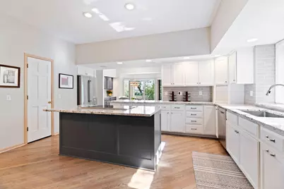 11808 Tapestry Lane, Hopkins, MN 55305 - Photo 6