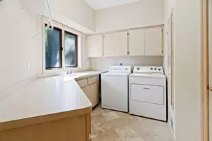 11808 Tapestry Ln, Hopkins, MN 55305 - Photo 18