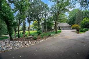 11808 Tapestry Ln, Hopkins, MN 55305 - Photo 40