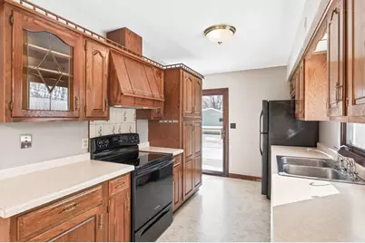 6381 Rath Drive, Woodbury, MN 55125 - Photo 8