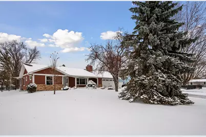 428 St Peter Avenue, Delano, MN 55328 - Photo 2