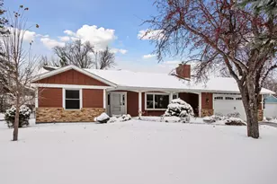 428 St Peter Ave, Delano, MN 55328 - Photo 4