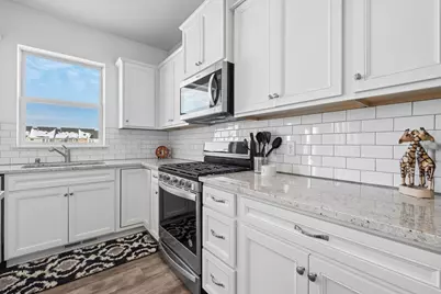 5515 Annapolis Lane N, Plymouth, MN 55446 - Photo 14