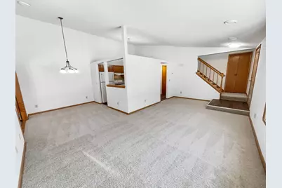 3677 Gershwin Lane N, Oakdale, MN 55128 - Photo 10