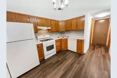 3677 Gershwin Lane N, Oakdale, MN 55128 - Photo 2