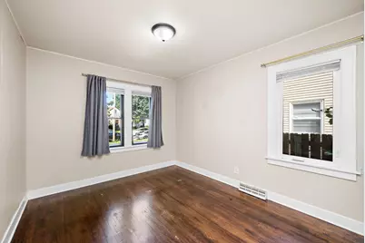 3418 Queen Avenue N, Minneapolis, MN 55412 - Photo 8