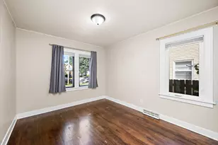 3418 Queen Ave N, Minneapolis, MN 55412 - Photo 8