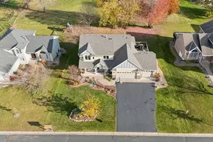 6664 Clearwater Creek Dr, Hugo, MN 55038 - Photo 32