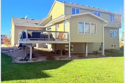 6664 Clearwater Creek Drive, Hugo, MN 55038 - Photo 28