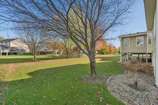 6664 Clearwater Creek Dr, Hugo, MN 55038 - Photo 30