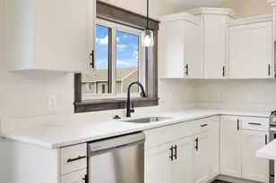 17762 Empire Trail, Lakeville, MN 55044 - Photo 8