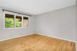 37 Birnamwood Dr, Burnsville, MN 55337 - Photo 20