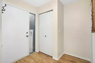 37 Birnamwood Dr, Burnsville, MN 55337 - Photo 16