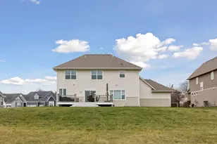 1135 Moers Dr, Chaska, MN 55318 - Photo 44