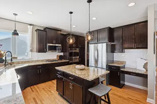 1135 Moers Dr, Chaska, MN 55318 - Photo 16