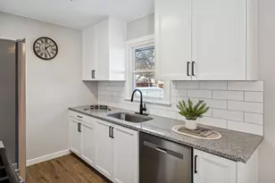 3500 72nd Ave N, Brooklyn Center, MN 55429 - Photo 4