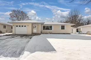 361 13th St NE, Owatonna, MN 55060 - Photo 1