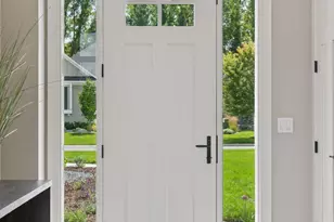 11301 Latrobe Ln N, Lake Elmo, MN 55042 - Photo 6