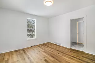 1050 Sturtevant St, Red Wing, MN 55066 - Photo 8