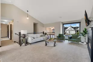 18560 Hexham Ln, Lakeville, MN 55044 - Photo 4