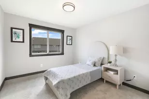 18560 Hexham Ln, Lakeville, MN 55044 - Photo 14