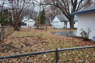 1746 Nevada Ave E, Saint Paul, MN 55106 - Photo 2