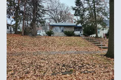 1746 Nevada Avenue E, Saint Paul, MN 55106 - Photo 1