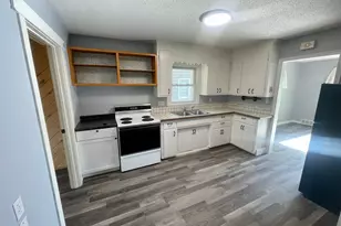 1630 7th St N, Fargo, ND 58102 - Photo 6