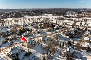 2921 4th St SW, Rochester, MN 55902 - Photo 4