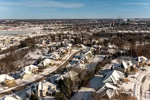 2921 4th St SW, Rochester, MN 55902 - Photo 60