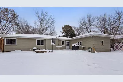 4819 Hampshire Avenue N, Crystal, MN 55428 - Photo 2