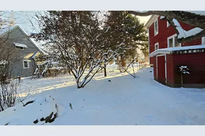 315 W Newburg Avenue, Mabel, MN 55954 - Photo 36