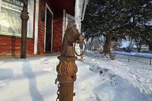 315 W Newburg Ave, Mabel, MN 55954 - Photo 2