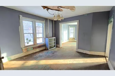 315 W Newburg Avenue, Mabel, MN 55954 - Photo 6