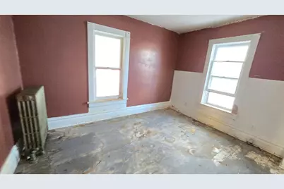 315 W Newburg Avenue, Mabel, MN 55954 - Photo 14